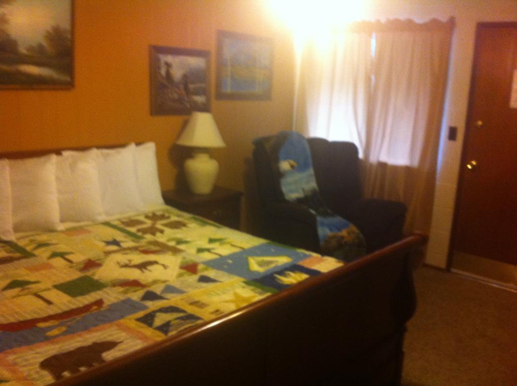 Holiday Motel 卡农城 客房 照片